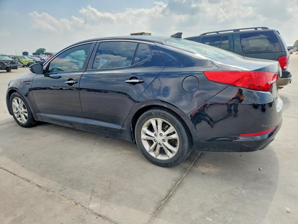 2012 Kia Optima VIN 5XXGN4A70CG084844 COPART salvage auction — SIDE, Tx - Cert Of Title-Rebuilt Salvage, sold $175 on 2026-07-09 (photo 2)