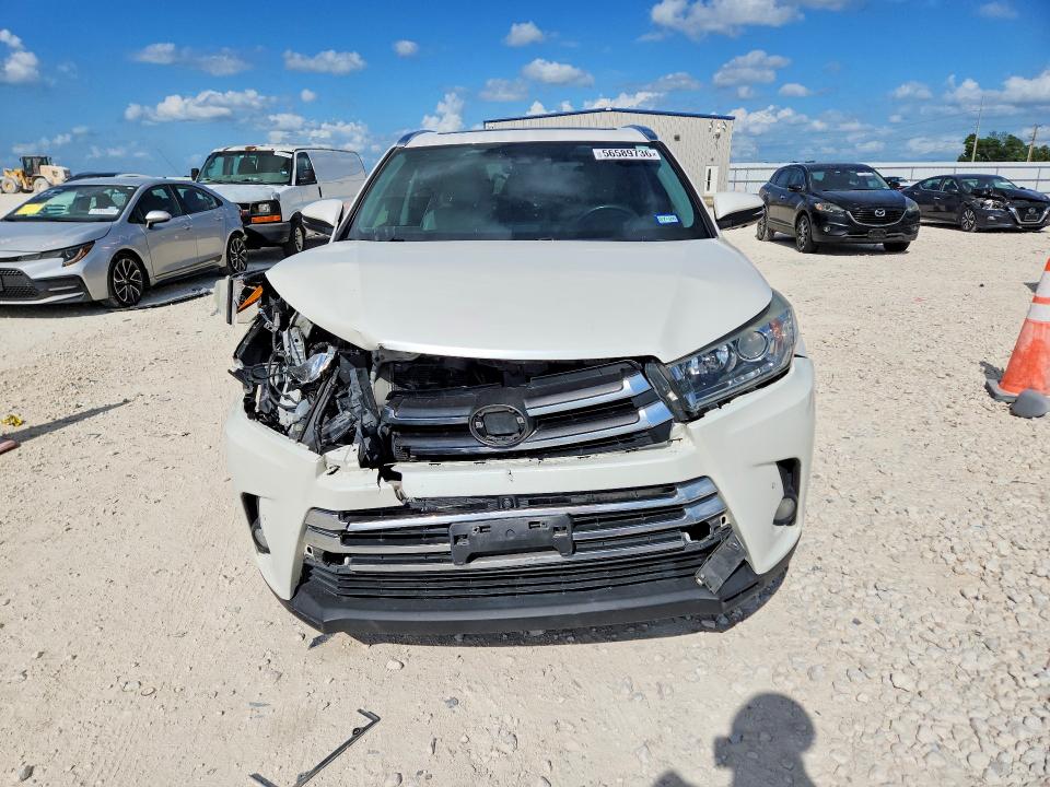 2017 Toyota VIN 5TDYZRFH7HS193279 COPART salvage auction — FRONT END, Tx - Salvage Vehicle Title, sold $6,700 on 2026-07-23 (photo 5)