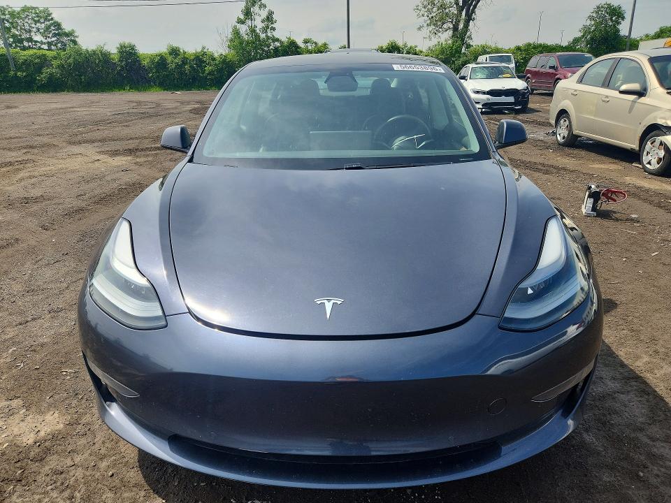 2021 Tesla Model 3 VIN 5YJ3E1EA1MF981582 COPART salvage auction — SIDE, Qc - Aucune Mention, sold $8,800 on 2026-07-07 (photo 5)