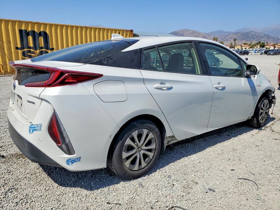 2021 Toyota Prius VIN JTDKAMFPXM3172655 COPART salvage auction — FRONT END, Ca - Salvage Certificate, sold $8,200 on 2026-07-22 (photo 3)