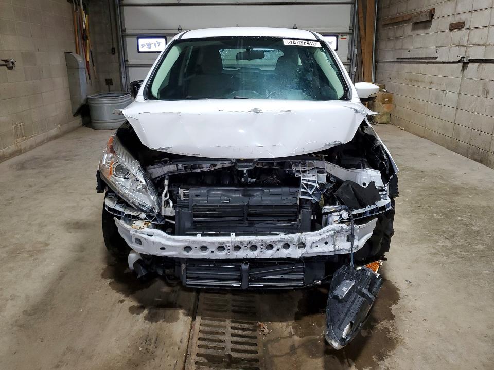2018 Ford C-max VIN 1FADP5AU9JL103323 COPART salvage auction — FRONT END, Ct - Clean Title, sold $200 on 2026-07-09 (photo 5)