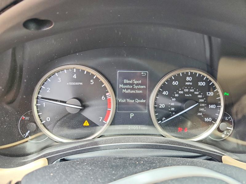 2021 Lexus VIN JTJDARDZ3M5023810 COPART salvage auction — ROLLOVER, Il - Salvage Certificate, sold $10,800 on 2026-07-21 (photo 9)
