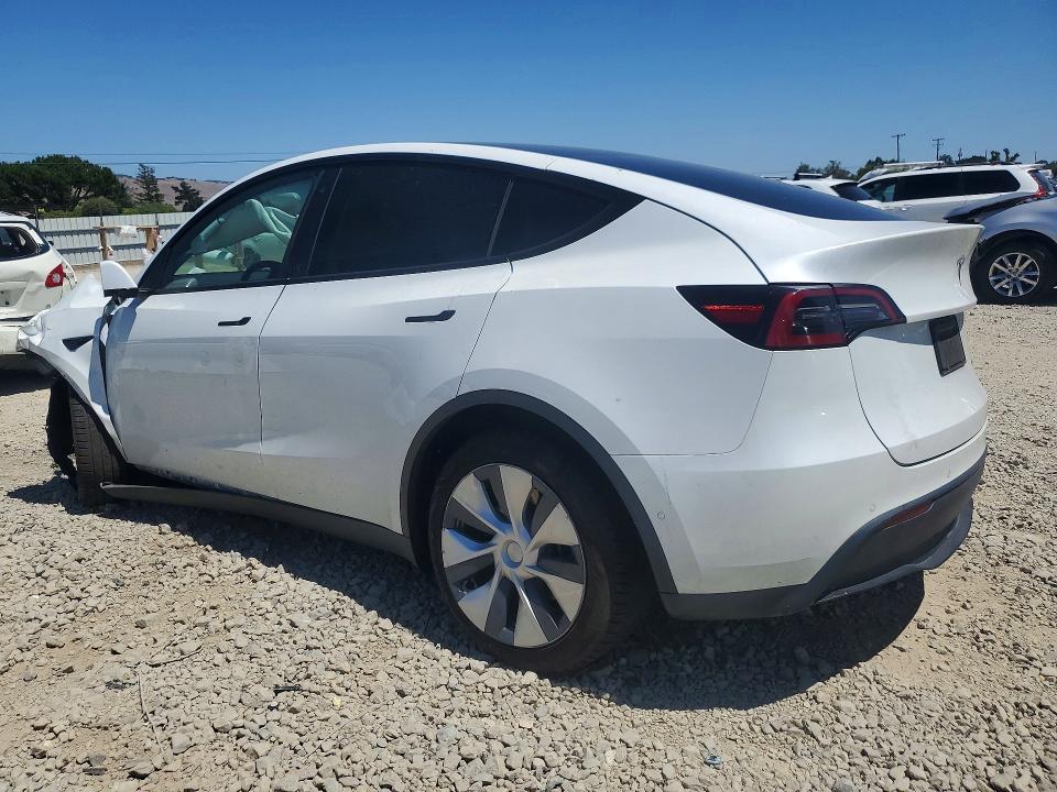 2021 Tesla Model y VIN 5YJYGDEE1MF263146 COPART salvage auction — FRONT END, CA - SALVAGE CERTIFICATE, sold $4,100 on 2026-07-14 (photo 2)