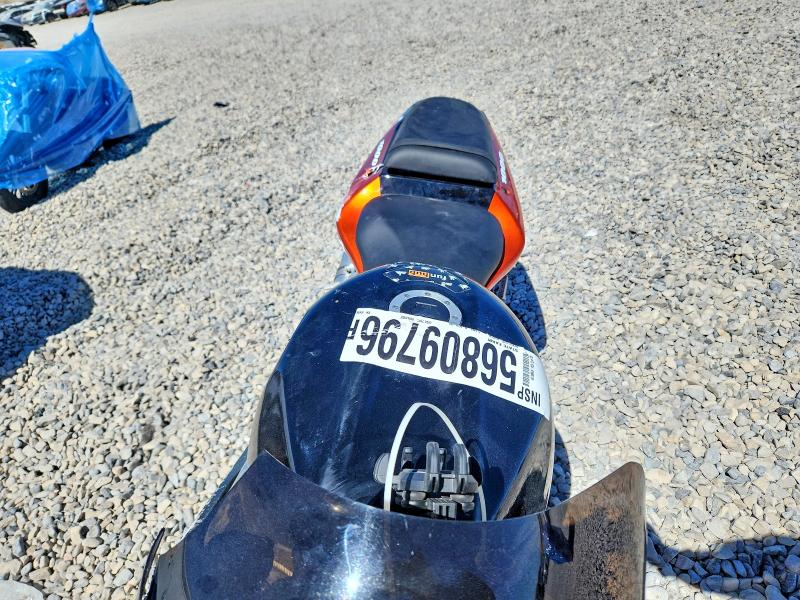 2002 Suzuki Gsx-r1000 VIN JS1GT74AX22108984 COPART salvage auction — ROLLOVER, UT - SALVAGE CERTIFICATE, sold $100 on 2026-07-14 (photo 5)