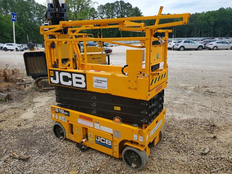 2025 Jcb S1930e VIN RAJA0B51CR5809212 COPART salvage auction — FRAME DAMAGE, NC - BILL OF SALE, sold $1,850 on 2026-07-10 (photo 5)