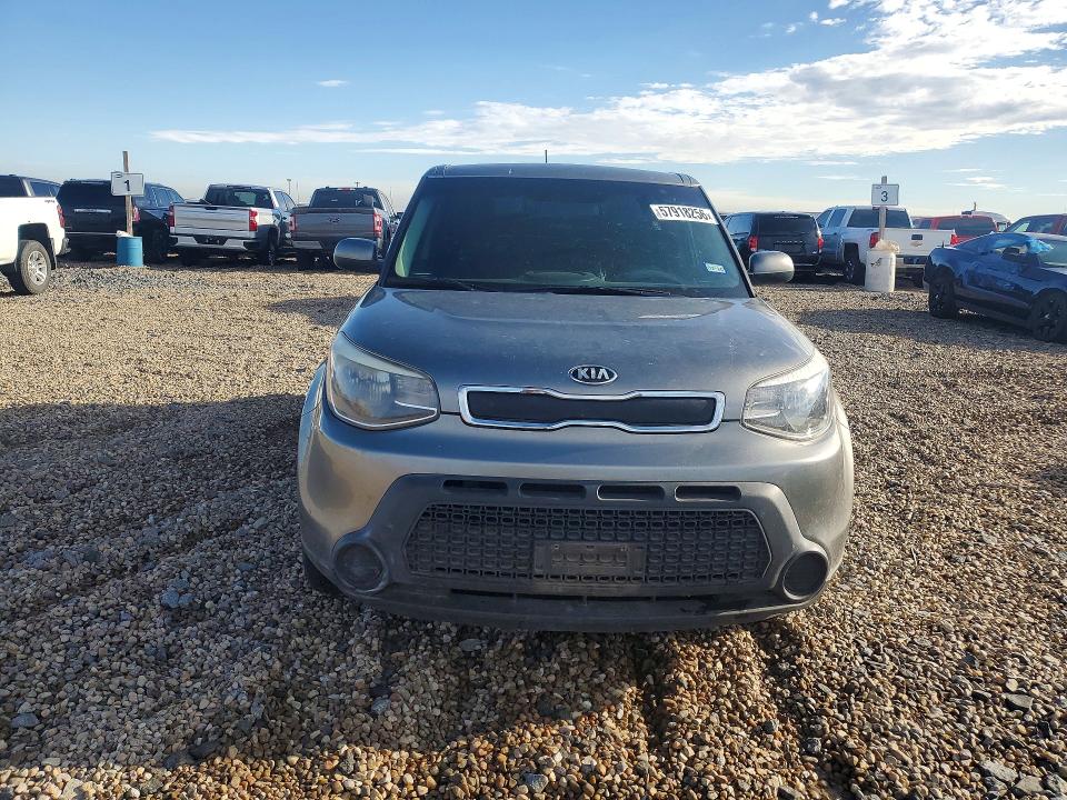 2014 Kia Soul VIN KNDJN2A27E7107790 COPART salvage auction — MINOR DENT/SCRATCHES, Tx - Certificate Of Title, sold $525 on 2026-07-07 (photo 5)