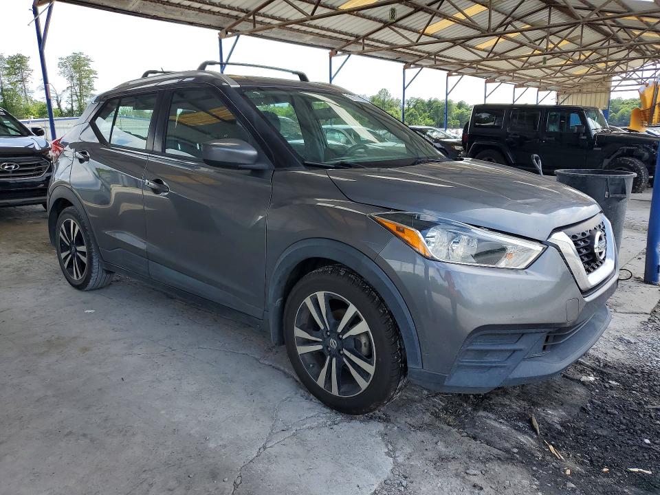 2018 Nissan VIN 3N1CP5CU0JL538564 COPART salvage auction — MINOR DENT/SCRATCHES, Fl - Certificate Of Title, sold $2,650 on 2026-07-02 (photo 4)