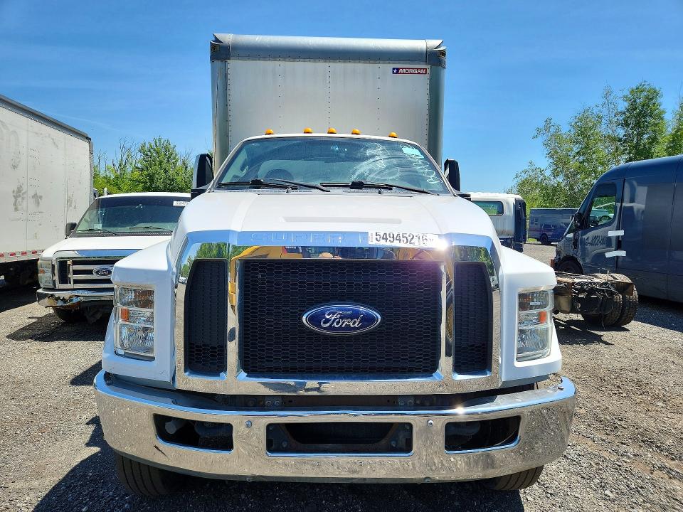 2017 Ford F650-f750 VIN 1FDWF7DC2HDB04348 COPART salvage auction — MINOR DENT/SCRATCHES, In - Certificate Of Title, sold $14,800 on 2026-07-07 (photo 5)