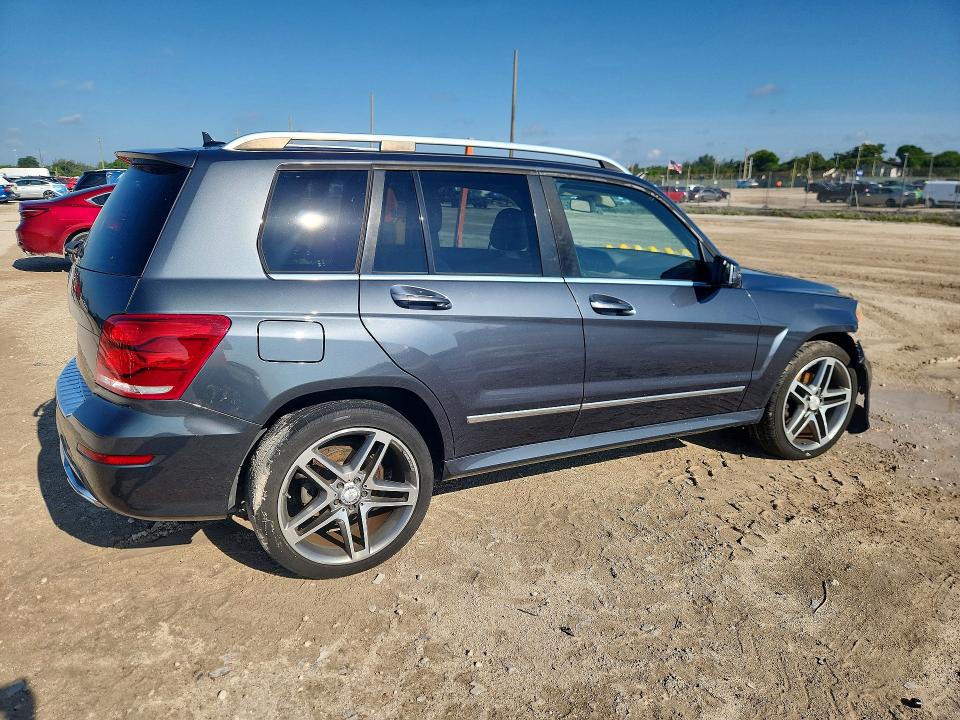 2015 Mercedes-benz VIN WDCGG5HB6FG341491 COPART salvage auction — FRONT END, Fl - Certificate Of Title, sold $3,950 on 2026-07-27 (photo 3)