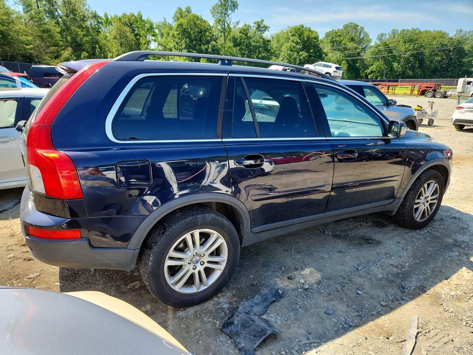 2010 Volvo Xc90 VIN YV4982CZ0A1543511 COPART salvage auction — SIDE, Md - Cert Of Salvage > 75% Damage, sold $400 on 2026-07-14 (photo 3)