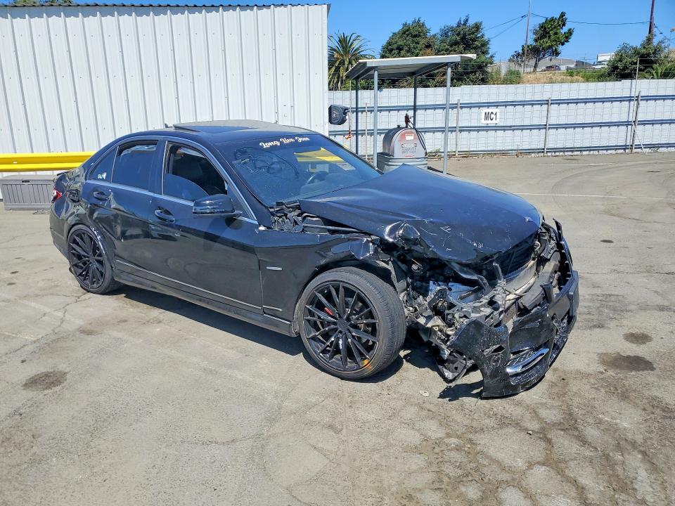 2012 Mercedes-benz C-klasse VIN WDDGF4HB2CR207313 COPART salvage auction — FRONT END, CA - SALVAGE CERTIFICATE, sold $425 on 2026-07-31 (photo 4)