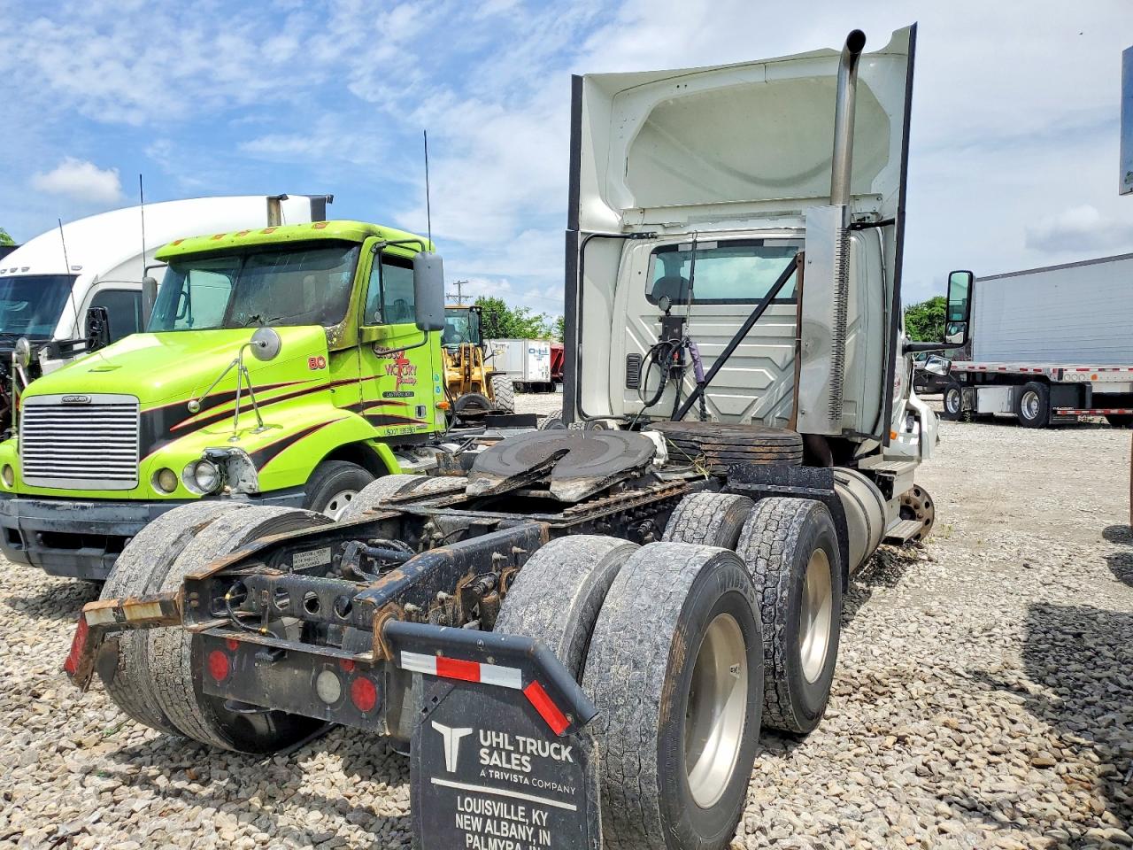 2021 International LT VIN 3HSDZAPR8MN597341 COPART salvage auction — Front End, KY - CERT OF TITLE-SALVAGE, sold $8,500 on 2026-07-09 (photo 4)