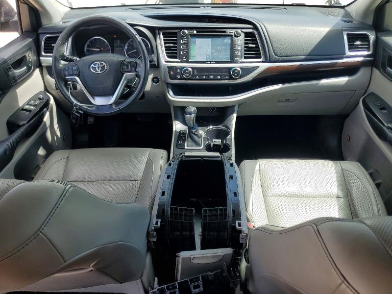 2015 Toyota VIN 5TDYKRFH1FS081868 COPART salvage auction — FRONT END, Tx - Salvage Vehicle Title, sold $5,000 on 2026-07-24 (photo 8)