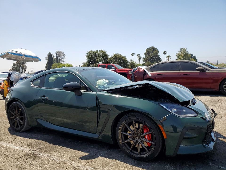 2025 Toyota Gr 86 VIN JF1ZNBM13S9751380 COPART salvage auction — FRONT END, Ca - Salvage Certificate, sold $425 on 2026-07-24 (photo 4)