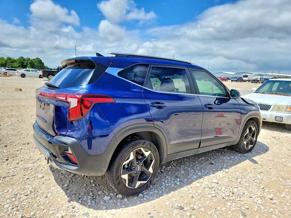 2024 Kia Seltos VIN KNDER2AAXR7585205 COPART salvage auction — FRONT END, TX - SALVAGE VEHICLE TITLE (P), sold $70 on 2026-07-30 (photo 3)