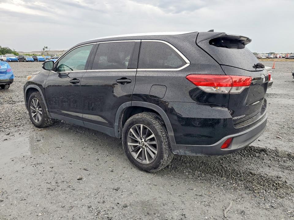 2019 Toyota Highlander VIN 5TDKZRFH8KS573194 COPART salvage auction — MINOR DENT/SCRATCHES, Fl - Certificate Of Title, sold $13,000 on 2026-07-27 (photo 2)