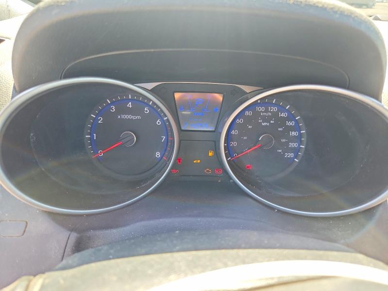 2015 Hyundai Tucson VIN KM8JUCAG7FU031054 COPART salvage auction — SIDE, Qc - Gravement Accidente, sold $300 on 2026-07-07 (photo 9)