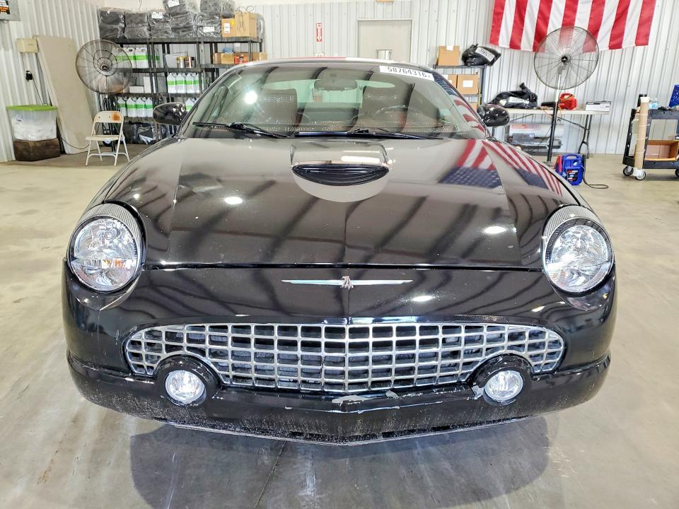 2002 Ford Thunderbird VIN 1FAHP60A02Y111037 COPART salvage auction — MECHANICAL, Tx - Certificate Of Title, sold $3,600 on 2026-07-08 (photo 5)