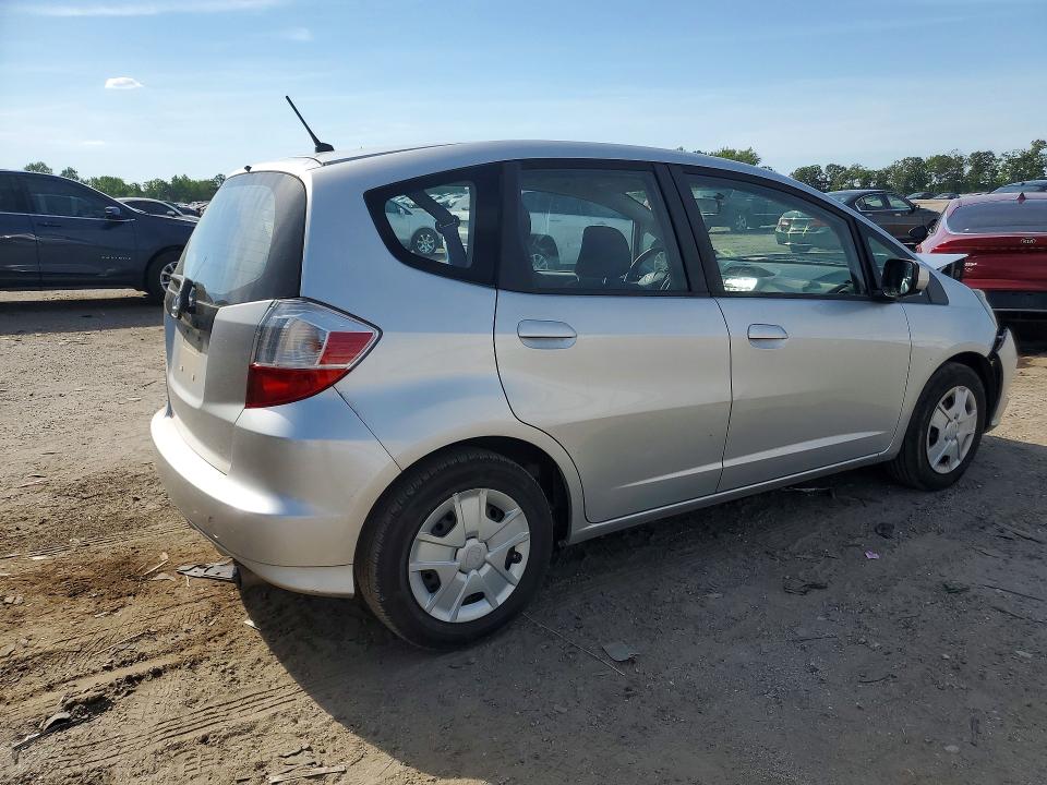 2012 Honda Fit VIN JHMGE8H38CC039403 COPART salvage auction — FRONT END, VA - CERT OF TITLE - SALVAGE, sold $2,350 on 2026-07-08 (photo 3)