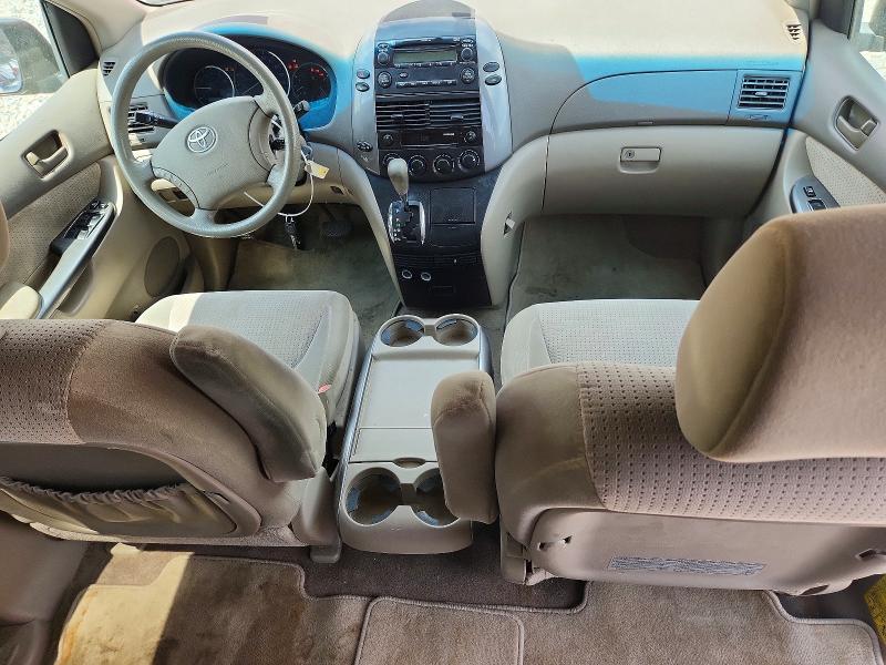 2008 Toyota Sienna VIN 5TDZK23C48S160359 COPART salvage auction — FRONT END, Ia - Dis/Dlr/Exp Only Clean Title, sold $450 on 2026-07-16 (photo 8)