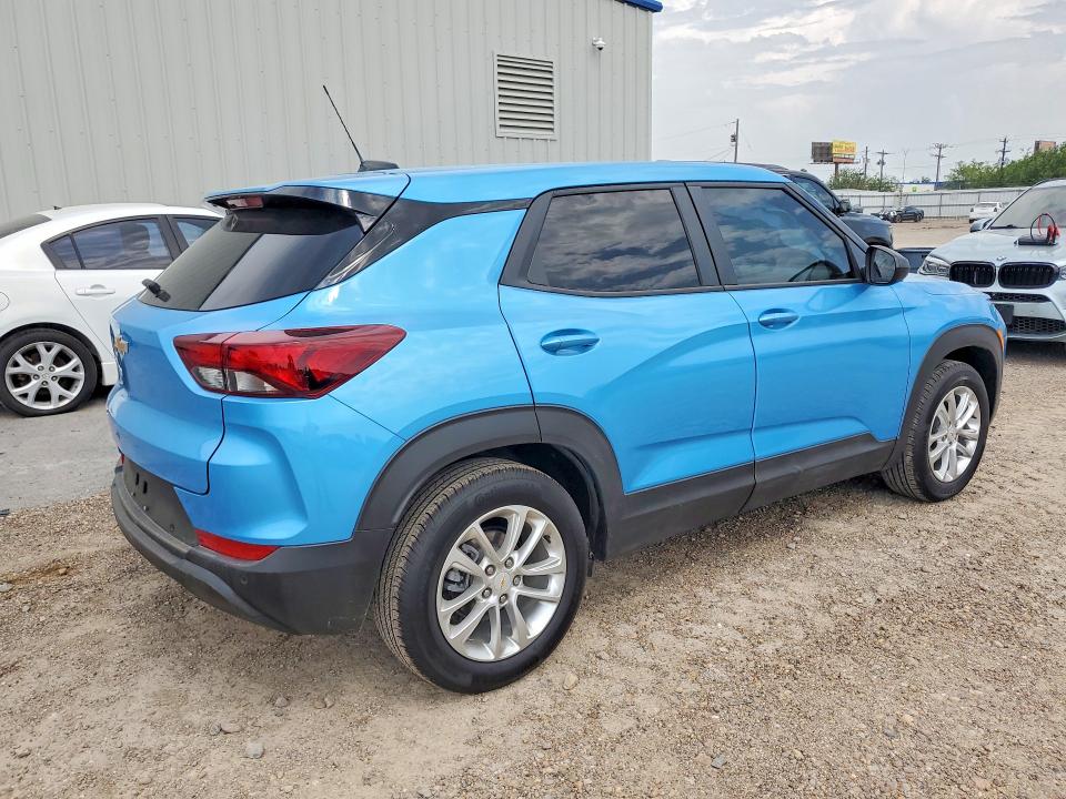 2026 Chevrolet VIN KL79MMSL5TB011477 COPART salvage auction — SIDE, Tx - Certificate Of Title (P), sold $12,500 on 2026-07-29 (photo 3)