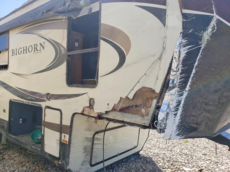 2018 Heartland rv Recreational vehicle (rv) VIN 5SFBG3924JE365342 COPART salvage auction — ALL OVER, ON - PERMIT NO BRAND - UNFIT, sold $500 on 2026-07-21 (photo 9)