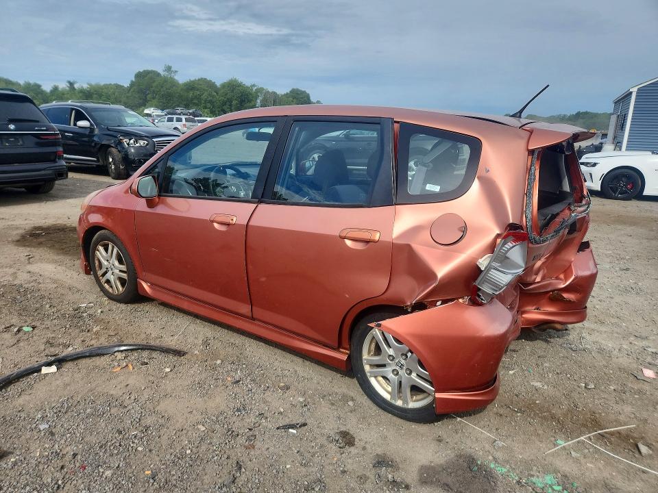 2007 Honda Fit VIN JHMGD386X7S027202 COPART salvage auction — REAR END, Ma - Cert Of Title-Reconstrctd Coll, sold $125 on 2026-07-29 (photo 2)