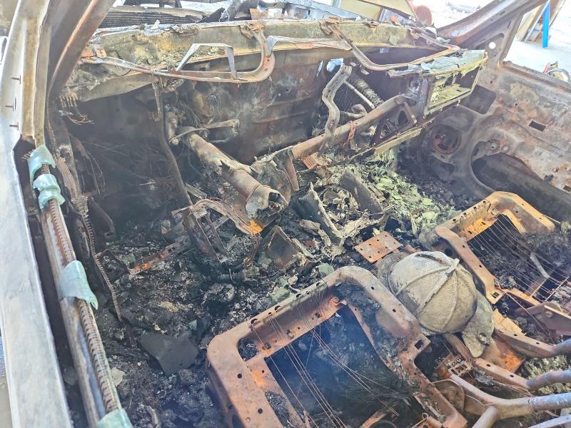 2001 Chevrolet Silverado 2500 VIN 1GCHC23U41F190307 COPART salvage auction — BURN, Pa - Certificate Of Salvage, sold $175 on 2026-07-09 (photo 8)