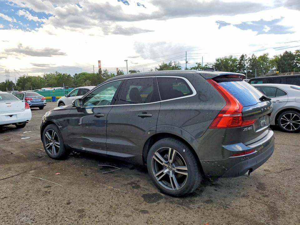 2018 Volvo VIN LYV102RK8JB113297 COPART salvage auction — STRIPPED, Co - Dis/Dlr/Exp Only Clean Title, sold $6,400 on 2026-07-09 (photo 2)
