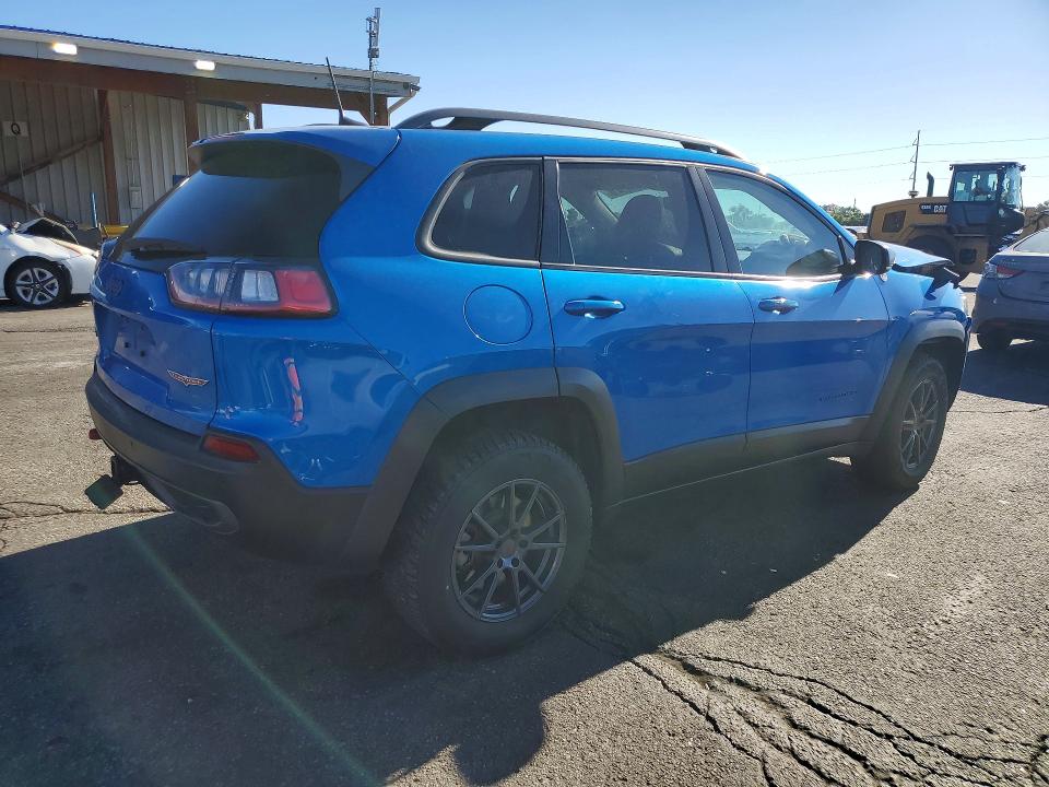 2020 Jeep Cherokee VIN 1C4PJMBN6LD518011 COPART salvage auction — FRONT END, Co - Public - Salvage Title, sold $4,000 on 2026-07-09 (photo 3)