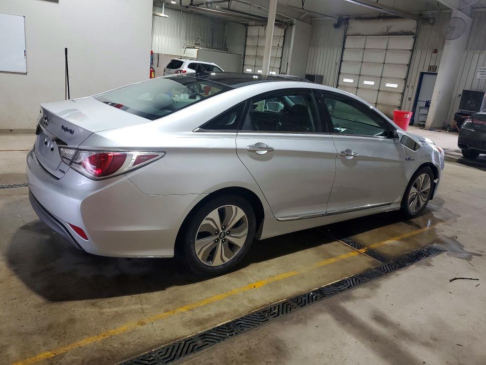 2014 Hyundai VIN KMHEC4A44EA116398 COPART salvage auction — FRONT END, Pa - Certificate Of Salvage, sold $2,550 on 2026-07-09 (photo 3)