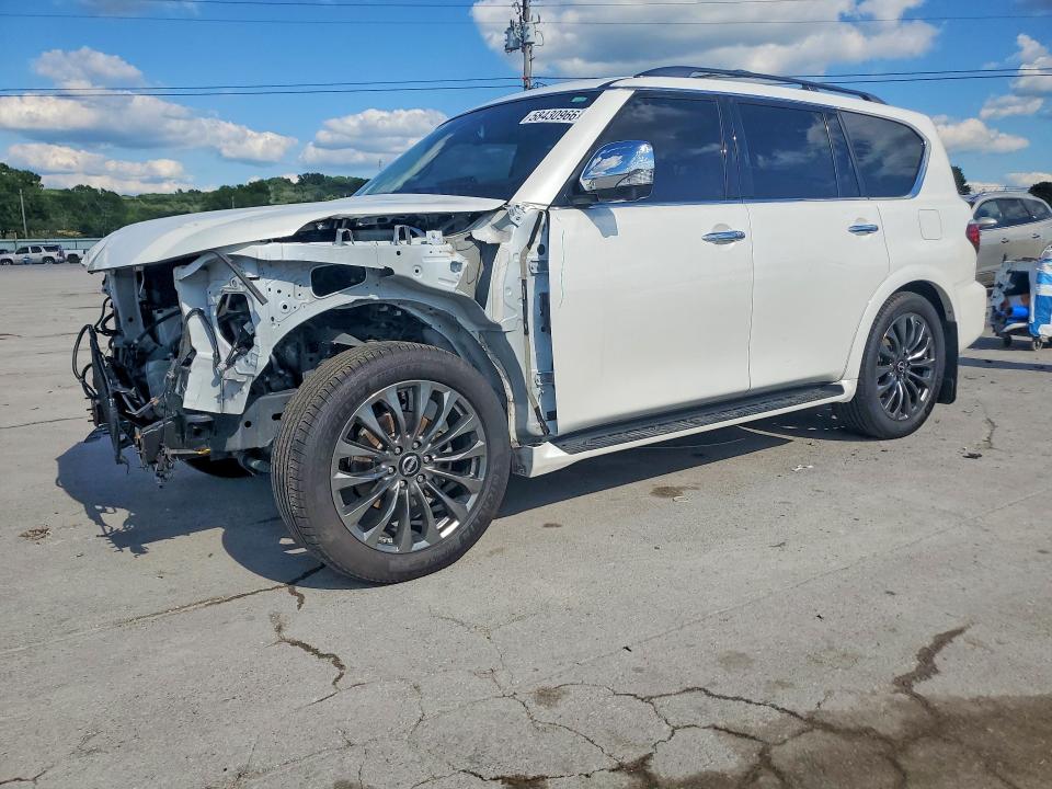 2021 Nissan VIN JN8AY2CD2M9661641 — COPART salvage auction photo