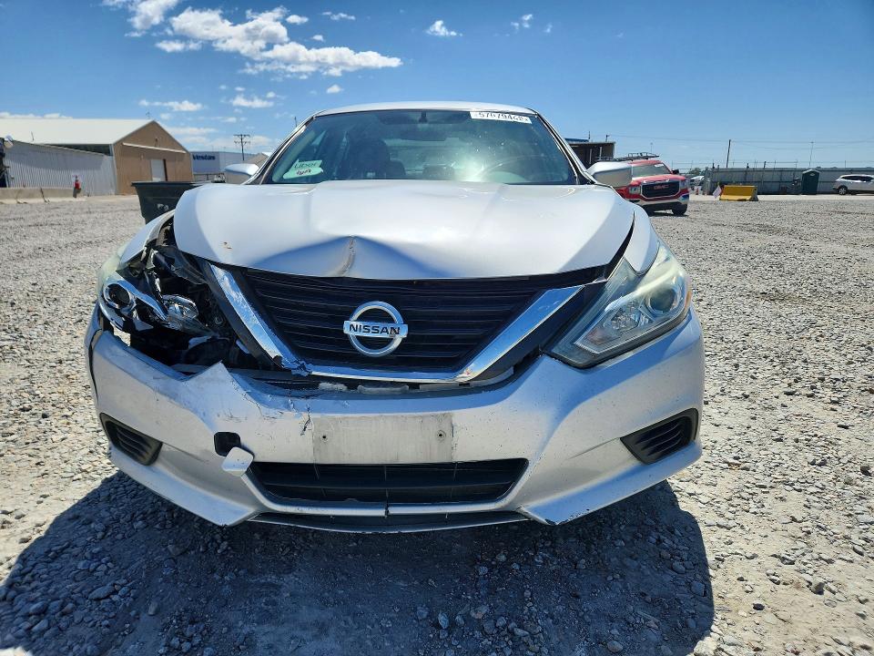 2017 Nissan Altima VIN 1N4AL3AP1HN365784 COPART salvage auction — FRONT END, Co - Dis/Dlr/Exp Only Clean Title, sold $1,572 on 2026-07-09 (photo 5)