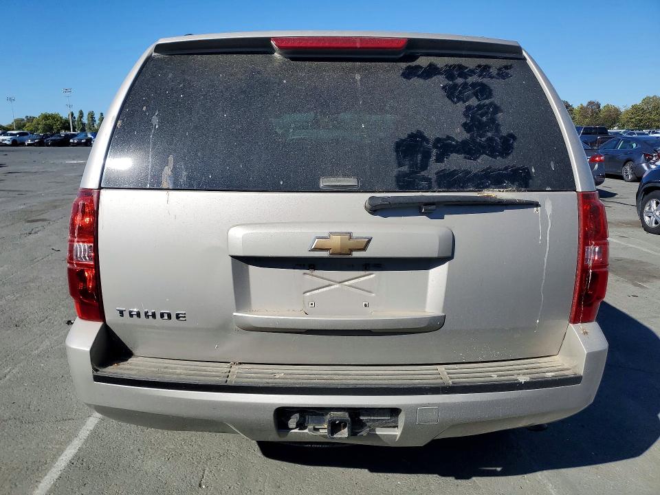2007 Chevrolet Tahoe VIN 1GNFK13097J150657 COPART salvage auction — MINOR DENT/SCRATCHES, CA - SALVAGE CERTIFICATE, sold $900 on 2026-07-02 (photo 6)