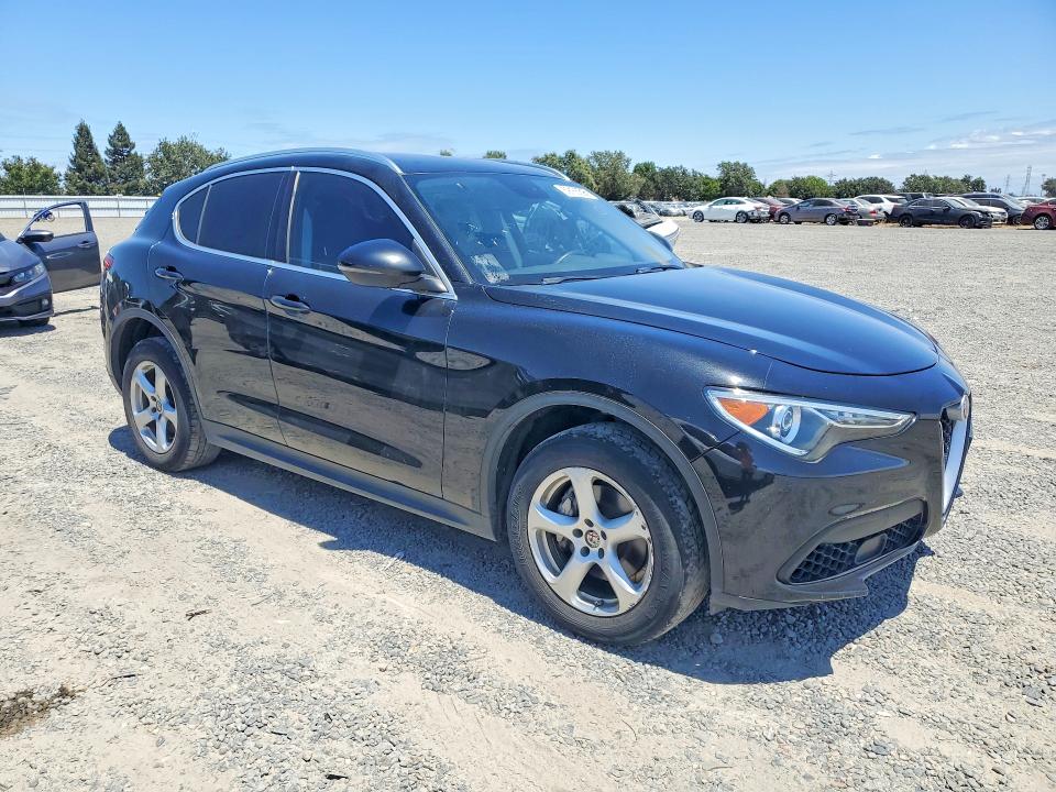 2018 Alfa romeo Stelvio VIN ZASFAKAN8J7C24310 COPART salvage auction — REAR END, Fl - Dis/Dlr/Exp Only Clean Title, sold $1,750 on 2026-07-28 (photo 4)