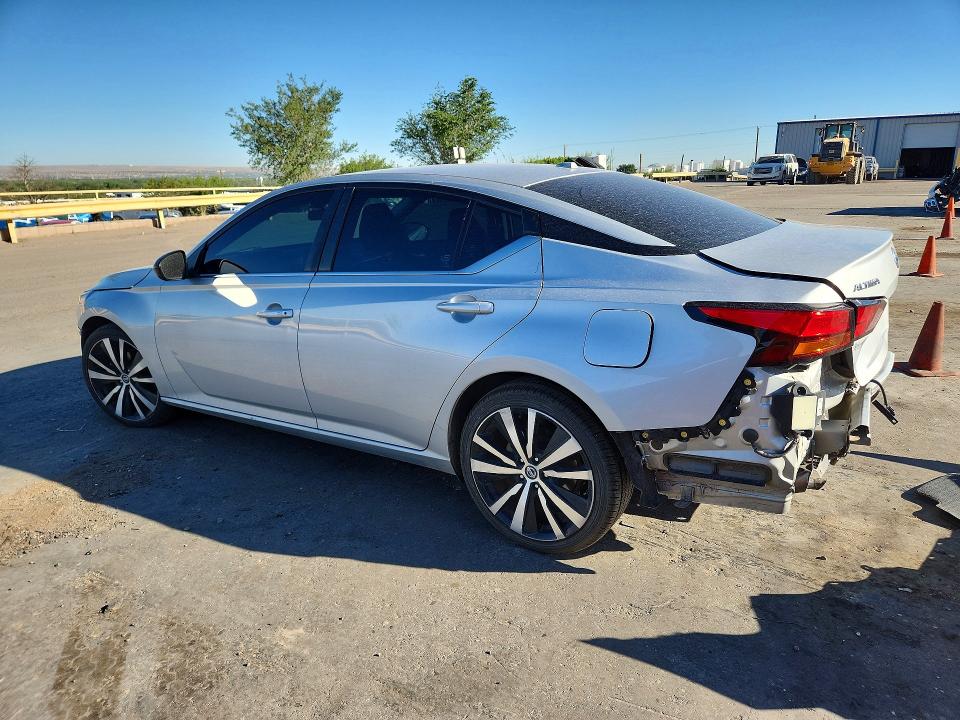2021 Nissan Altima VIN 1N4BL4CV3MN391111 COPART salvage auction — REAR END, Nm - Cert Of Title-Salvage, sold $4,300 on 2026-07-09 (photo 2)