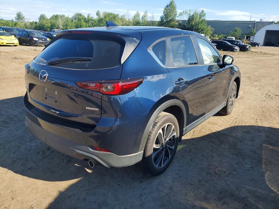 2025 Mazda Cx-5 VIN JM3KFBCL0S0790970 COPART salvage auction — SIDE, ON - PERMIT SALVAGE, sold $7,700 on 2026-07-14 (photo 3)