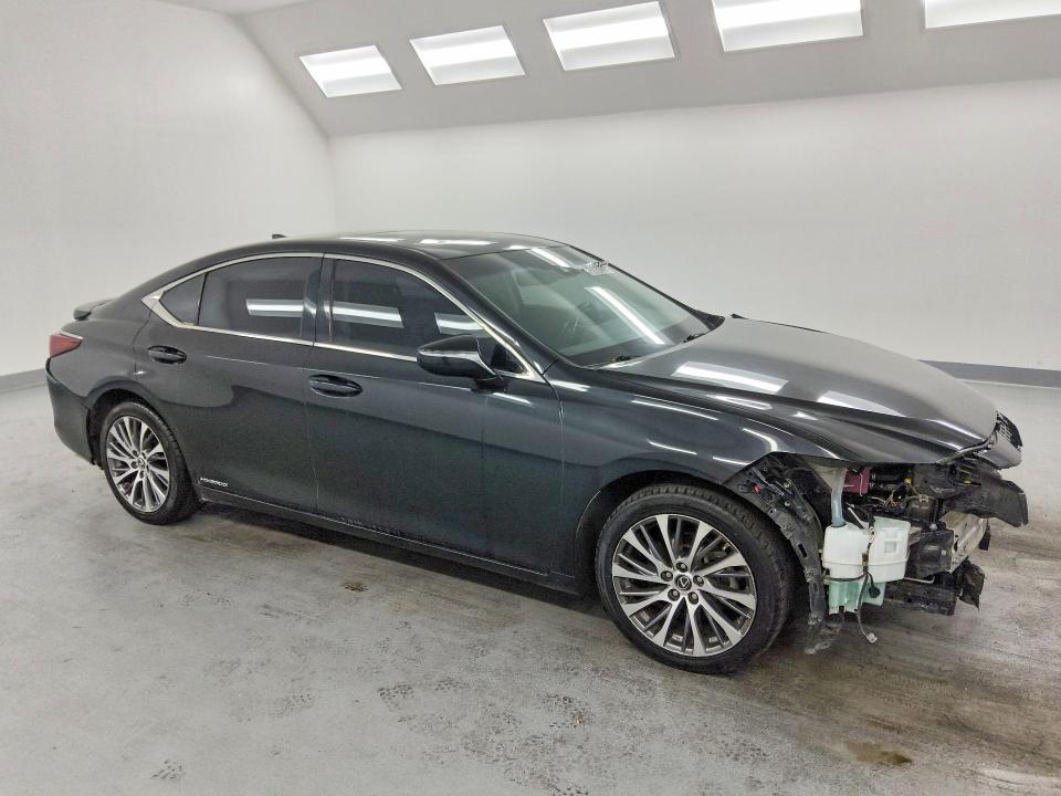2021 Lexus Es 300h VIN 58ADA1C18MU003465 COPART salvage auction — FRONT END, Ca - Certificate Of Title, sold $12,900 on 2026-07-14 (photo 4)
