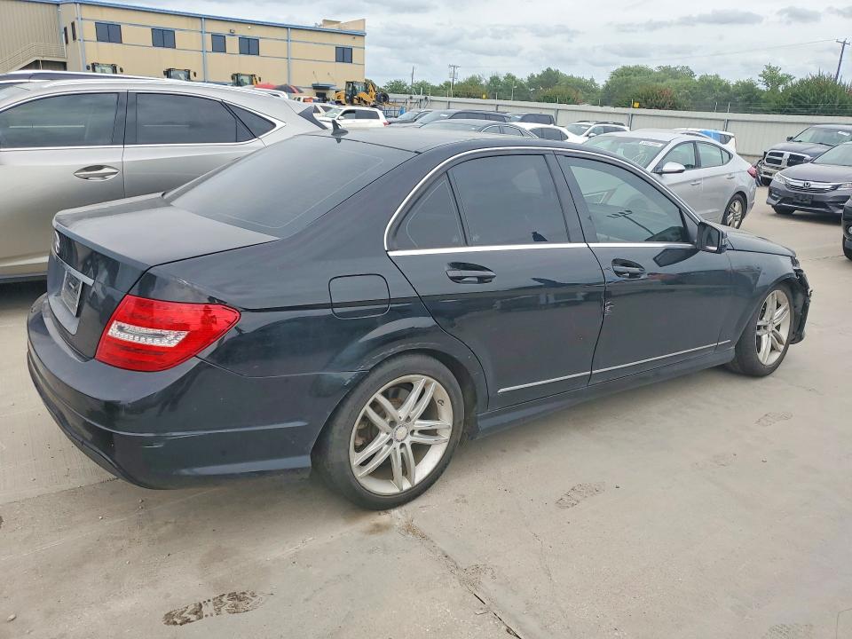 2014 Mercedes-benz VIN WDDGF4HB0ER305159 COPART salvage auction — FRONT END, Tx - Salvage Vehicle Title, sold $1,150 on 2026-08-20 (photo 3)