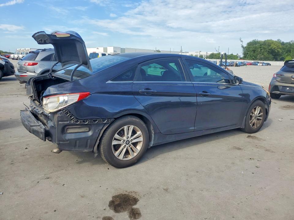 2013 Hyundai Sonata VIN 5NPEB4ACXDH625756 COPART salvage auction — REAR END, Fl - Cert Of Title Slvg Rebuildable, sold $350 on 2026-07-20 (photo 3)