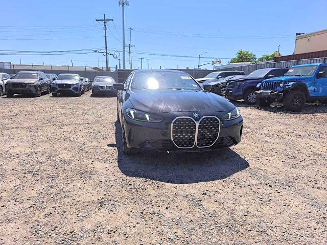 2026 BMW 4er VIN WBA63DA01TCU91170 COPART salvage auction — HAIL, Nj - Cert Of Title-Salvage, sold $28,250 on 2026-07-22 (photo 3)