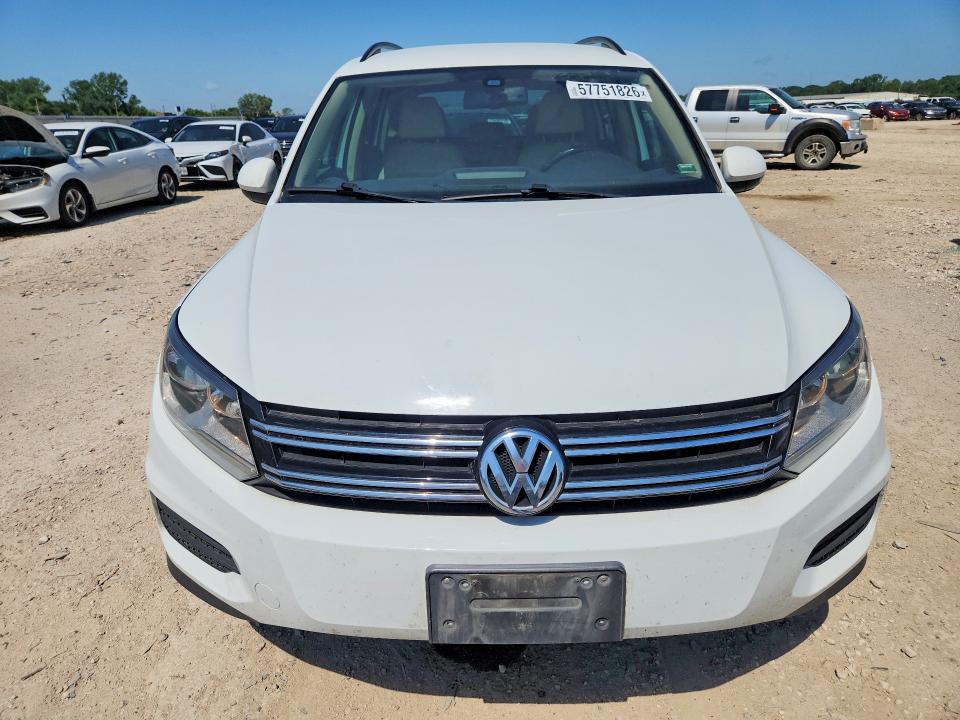 2017 Volkswagen VIN WVGAV7AX5HK026552 COPART salvage auction — HAIL, Mo - Dealer Only Clean Title, sold $1,500 on 2026-07-14 (photo 5)