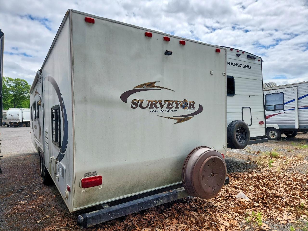 2010 Forester River Recreational Vehicle (rv) VIN 4X4TSVE22AL017035 COPART salvage auction — Normal Wear, MA - CERTIFICATE OF TITLE, sold $1,700 on 2026-07-07 (photo 3)