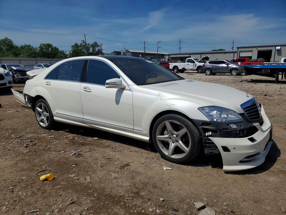 2012 Mercedes-benz S-klasse VIN WDDNG9EB0CA469920 COPART salvage auction — FRONT END, Il - Salvage Certificate, sold $4,400 on 2026-07-08 (photo 4)