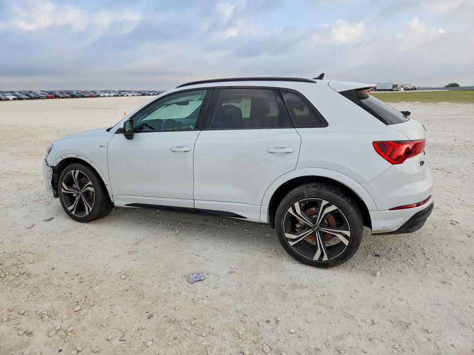 2023 Audi Q3 VIN WA1EECF37P1106969 COPART salvage auction — FRONT END, TX - SALVAGE VEHICLE TITLE (P), sold $250 on 2026-07-30 (photo 2)