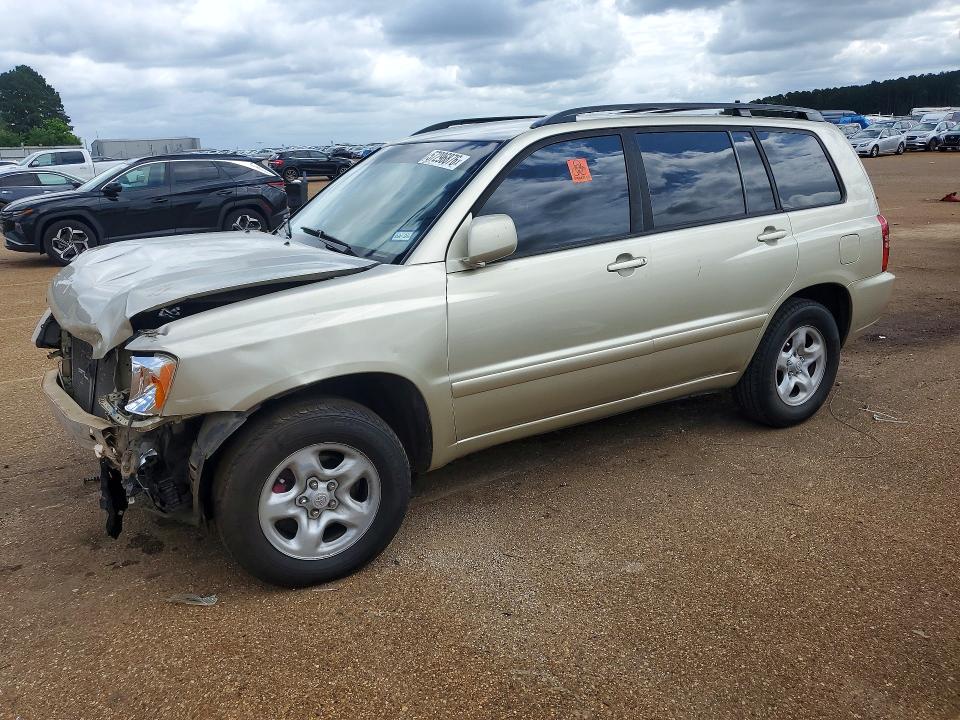 2003 Toyota Highlander VIN JTEGF21A330087571 COPART salvage auction — FRONT END, Tx - Salvage Vehicle Title, sold $600 on 2026-07-06 (photo 1)