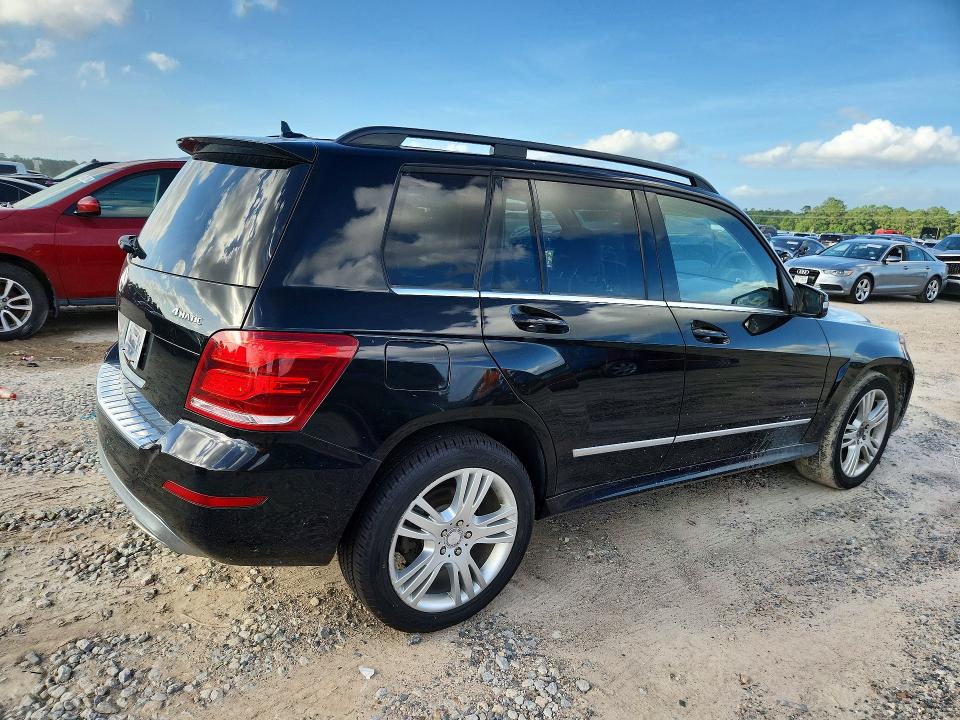 2013 Mercedes-benz VIN WDCGG8JB4DG069676 COPART salvage auction — MINOR DENT/SCRATCHES, CO - CERTIFICATE OF TITLE (P), sold $5,400 on 2026-07-27 (photo 3)
