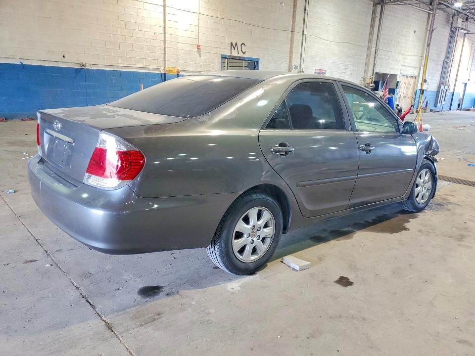 2005 Toyota Camry VIN JTDBF30K450162778 COPART salvage auction — FRONT END, Mi - Certificate Of Title, sold $550 on 2026-07-02 (photo 3)