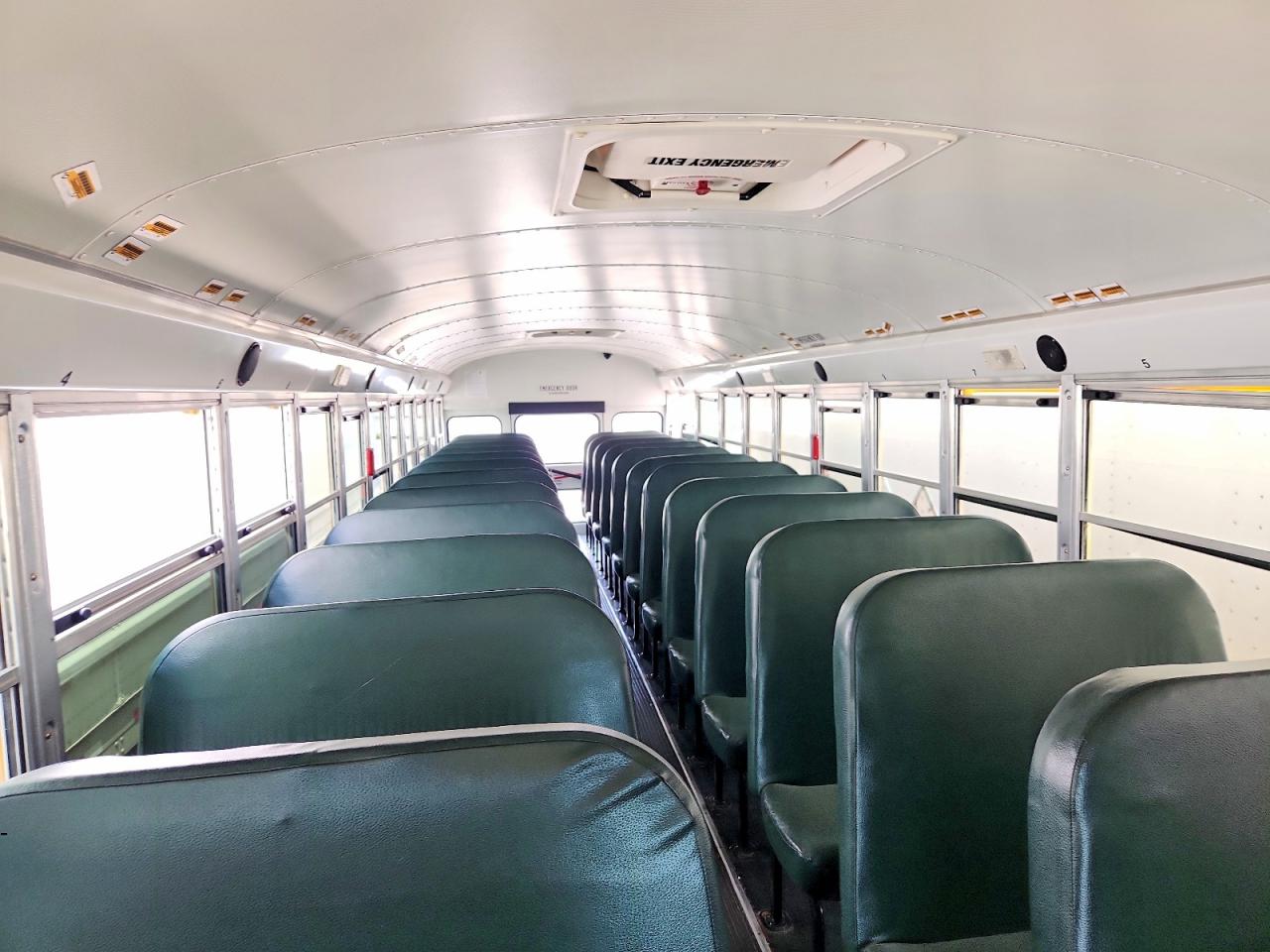 2017 Blub School bus VIN 1BAKGCBA2HF324646 COPART salvage auction — Side, AZ - CERT OF TITLE - SALVAGE, sold $6,700 on 2026-08-24 (photo 6)