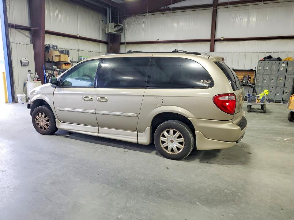 2006 Chrysler Town & country VIN 2A4GP54L56R715862 COPART salvage auction — FRONT END, Sc - Cert Of Title-Salvage, sold $225 on 2026-07-27 (photo 2)